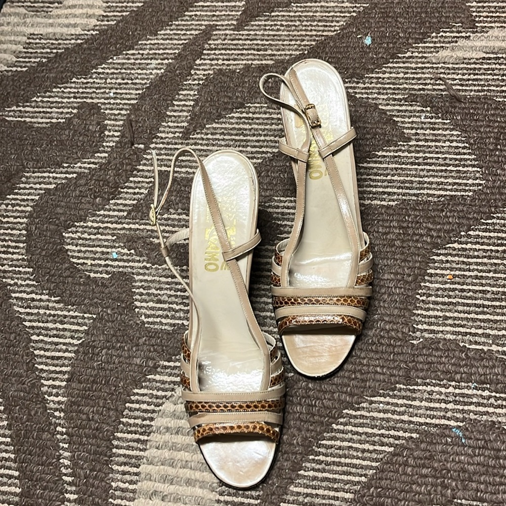 Salvatore Ferragamo Slingback Strapy Open Tie Heel - Picture 2 of 6